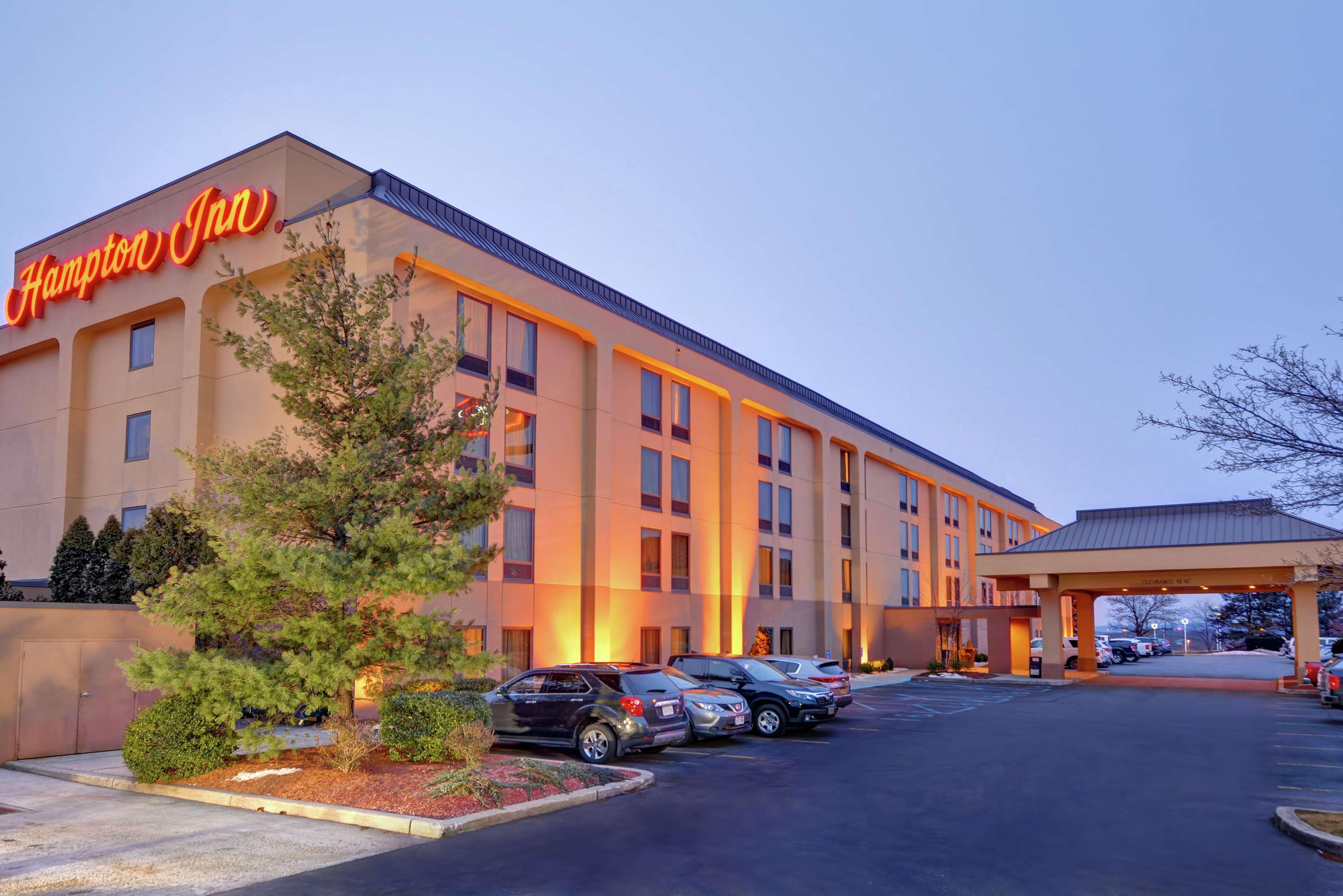 Hampton Inn Scranton At Montage Mountain Exterior photo